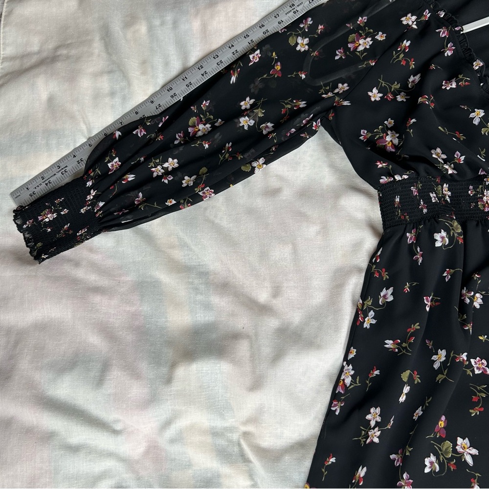 Madewell SP peasant faux wrap, v-neck, midi dress w/waist smocking and cuffs, - Picture 8 of 10